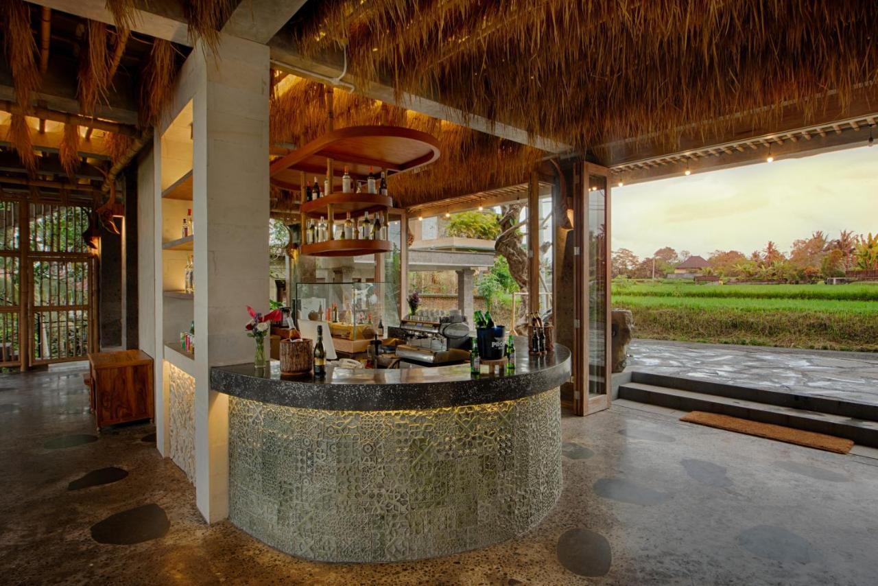 Kastara Resort Ubud Exteriér fotografie The bar at the restaurant